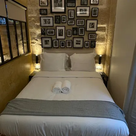 Cozy Loft Montmartre Place Des Abbesses Sacre Coeur *