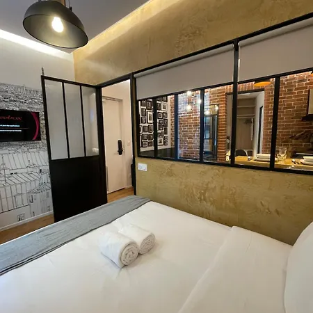 Cozy Loft Montmartre Place Des Abbesses Sacre Coeur Apartment Paris