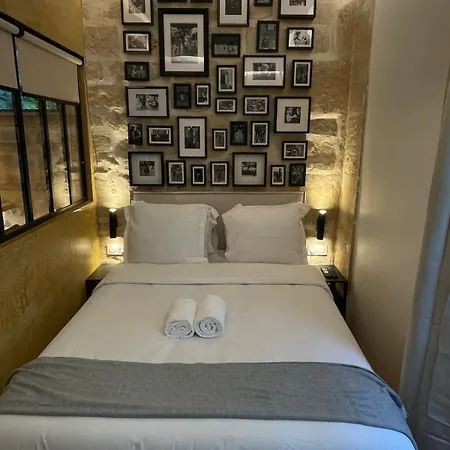 Cozy Loft Montmartre Place Des Abbesses Sacre Coeur *