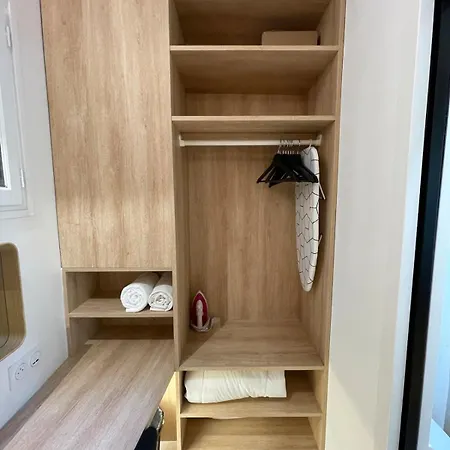 Apartment Cozy Loft Montmartre Place Des Abbesses Sacre Coeur