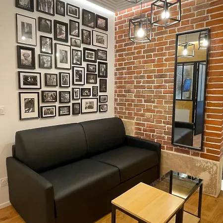 Cozy Loft Montmartre Place Des Abbesses Sacre Coeur Paris